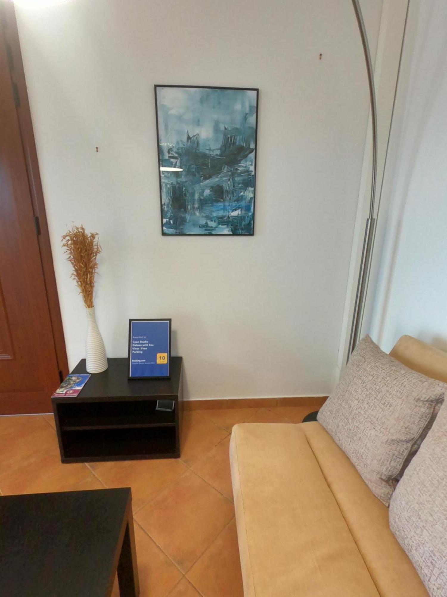 Horizon Studios With Sea View - Free Parking Glossa Extérieur photo